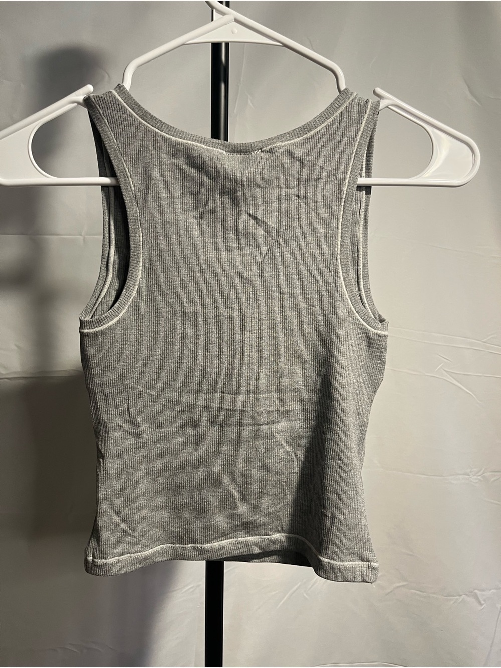 Danysu Women’s Built In Bra- Square Neck Tank Top SM - Picture 2 of 7